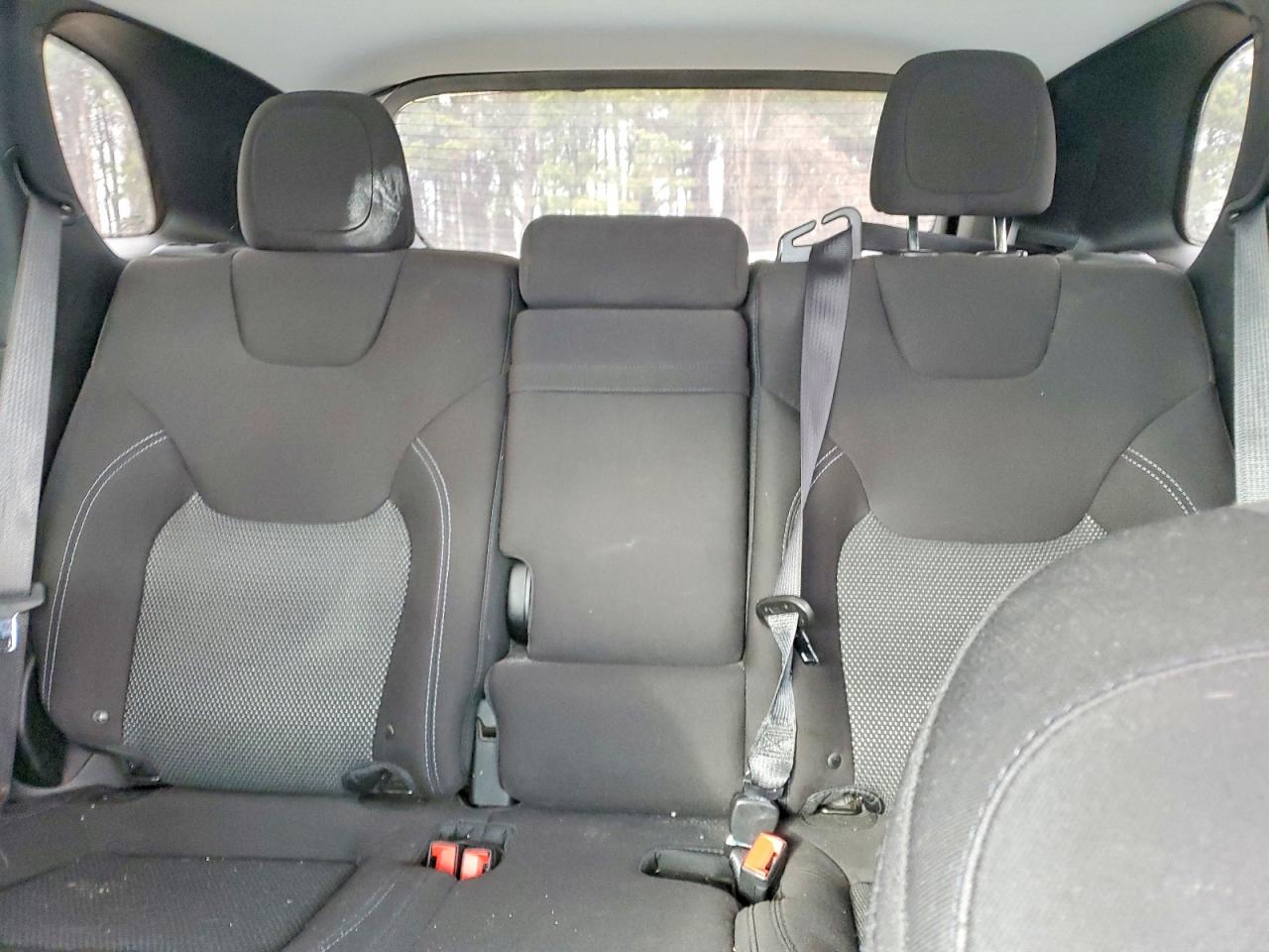 2019 JEEP CHEROKEE LATITUDE photo 10
