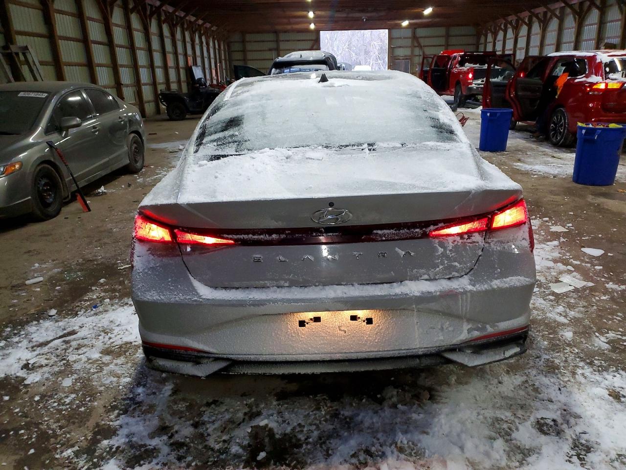 2021 HYUNDAI ELANTRA SEL photo 6
