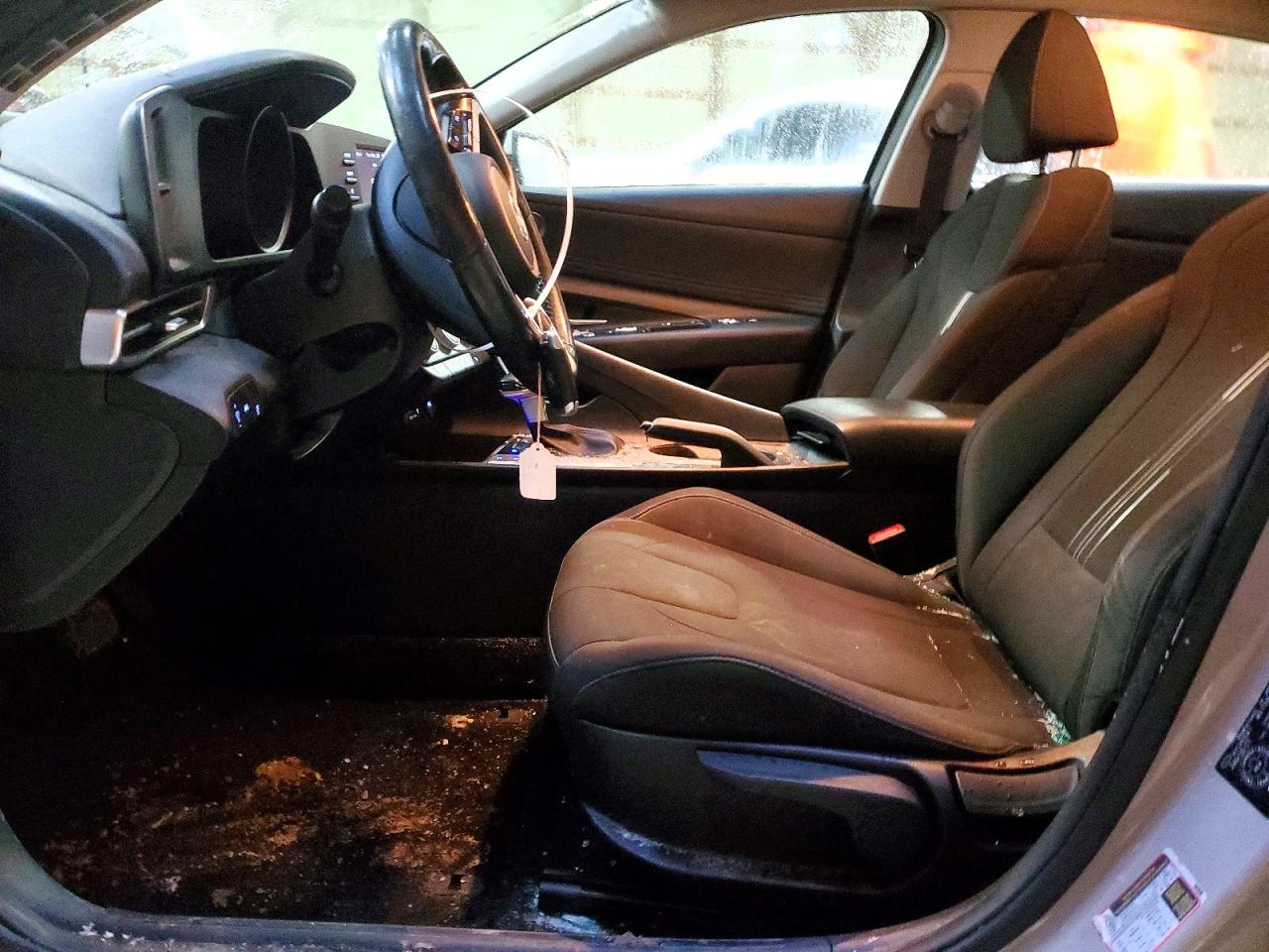 2021 HYUNDAI ELANTRA SEL photo 7