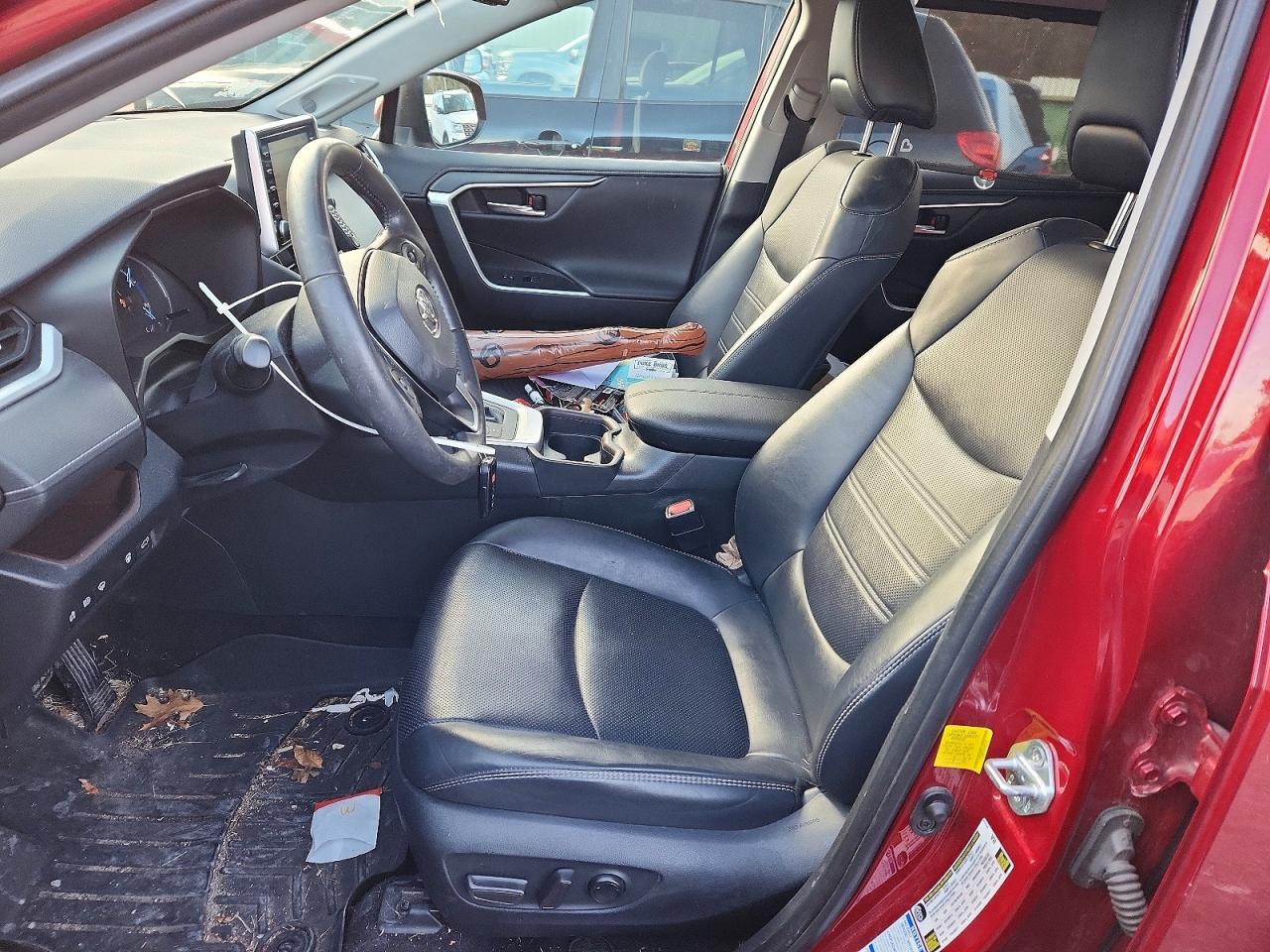 2019 TOYOTA RAV4 LIMITED photo 7