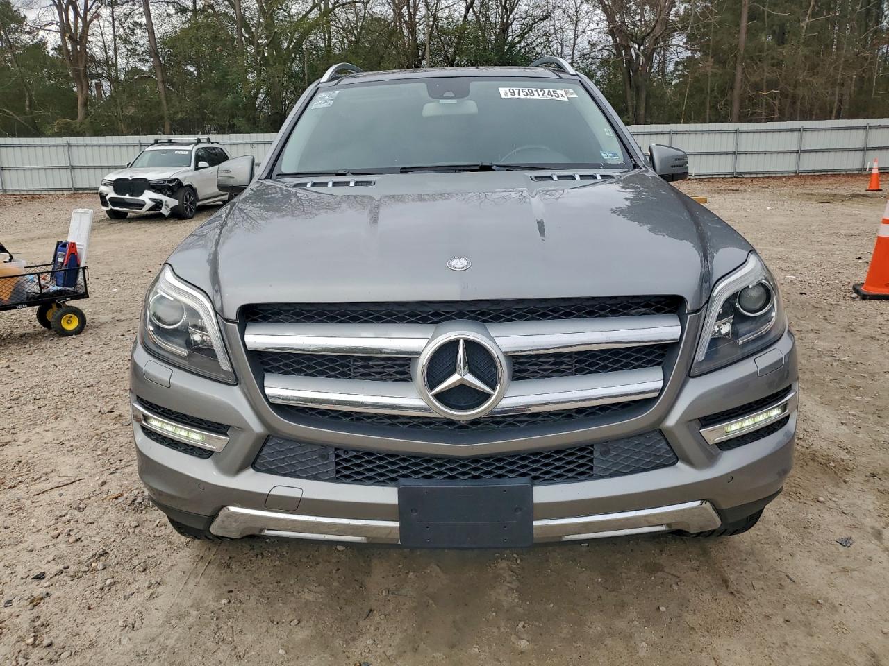 2015 MERCEDES-BENZ GL 350 BLUETEC photo 9