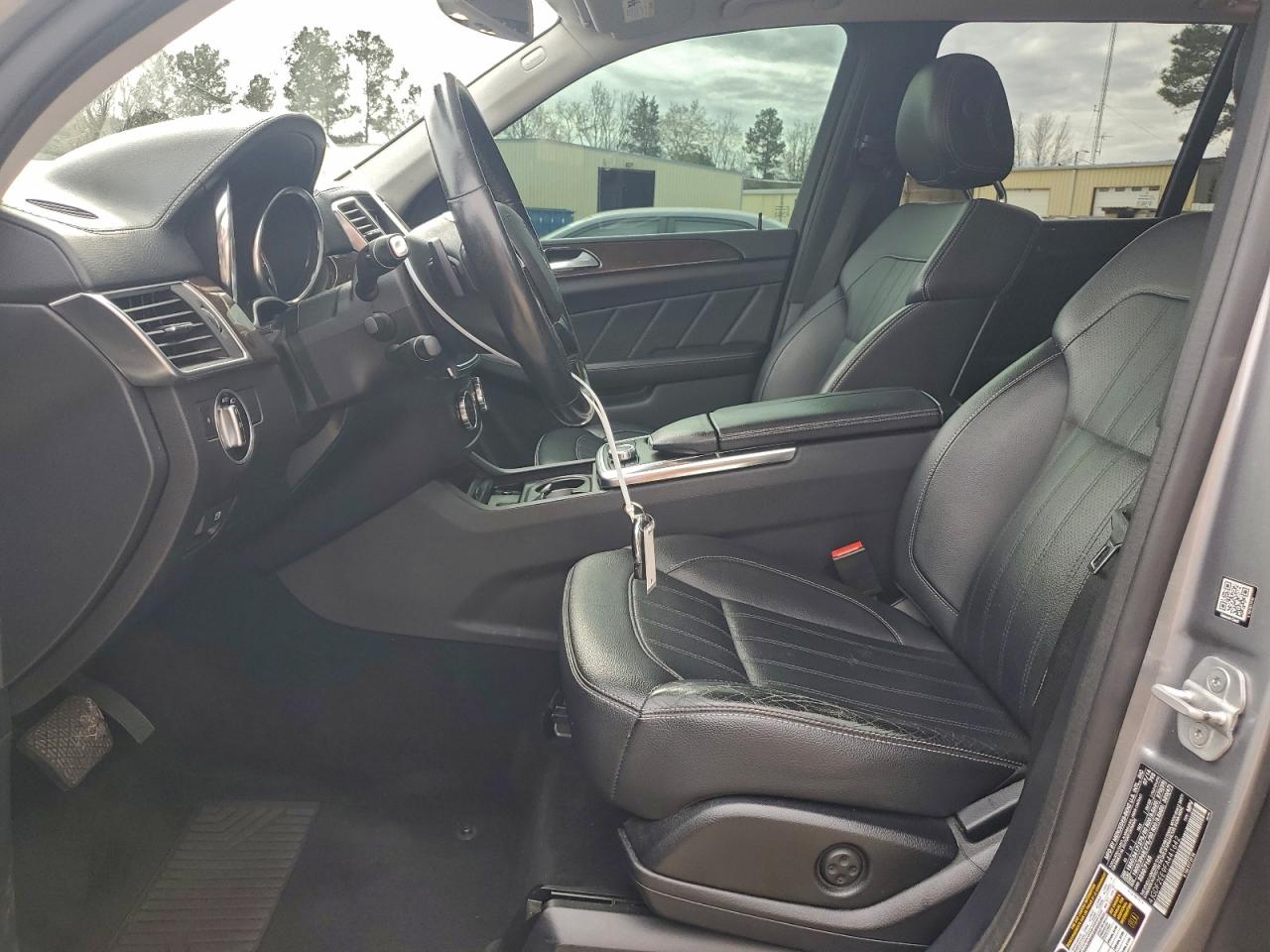 2015 MERCEDES-BENZ GL 350 BLUETEC photo 13