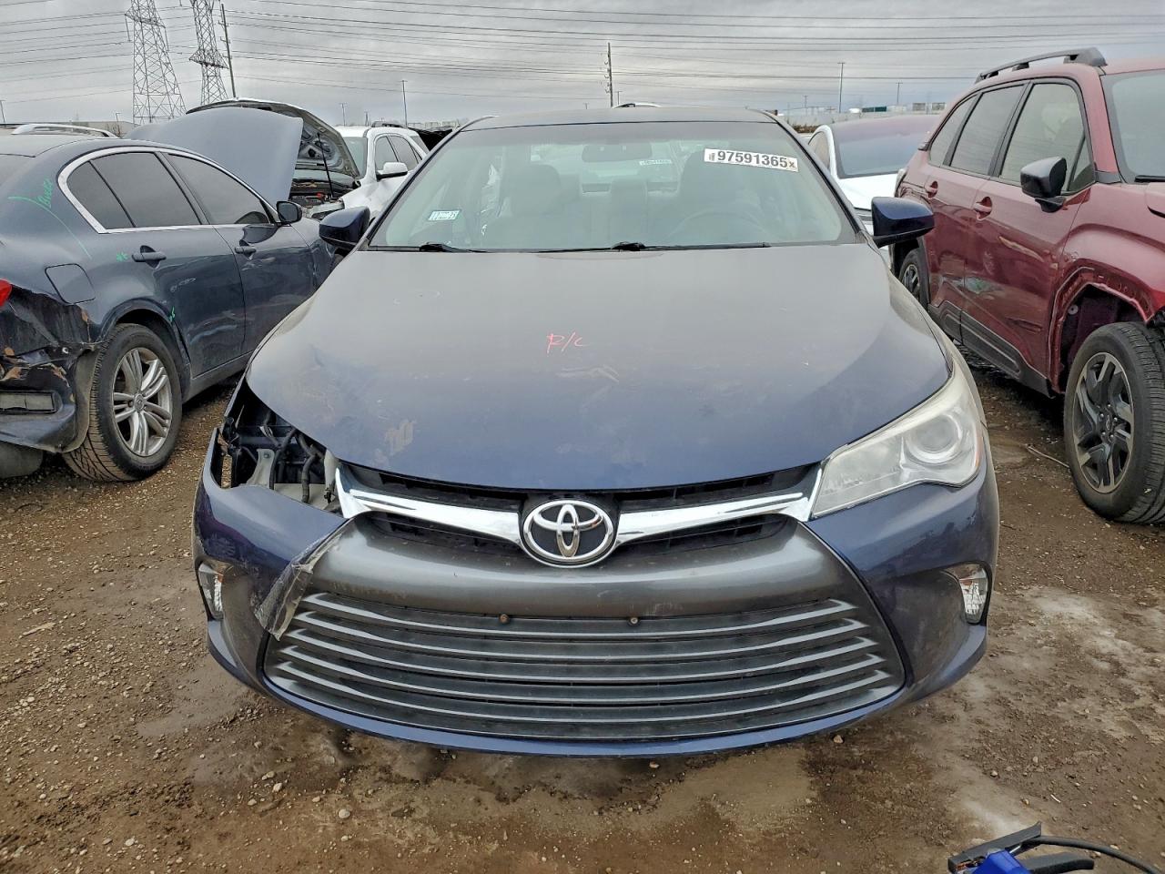 2017 TOYOTA CAMRY LE photo 5