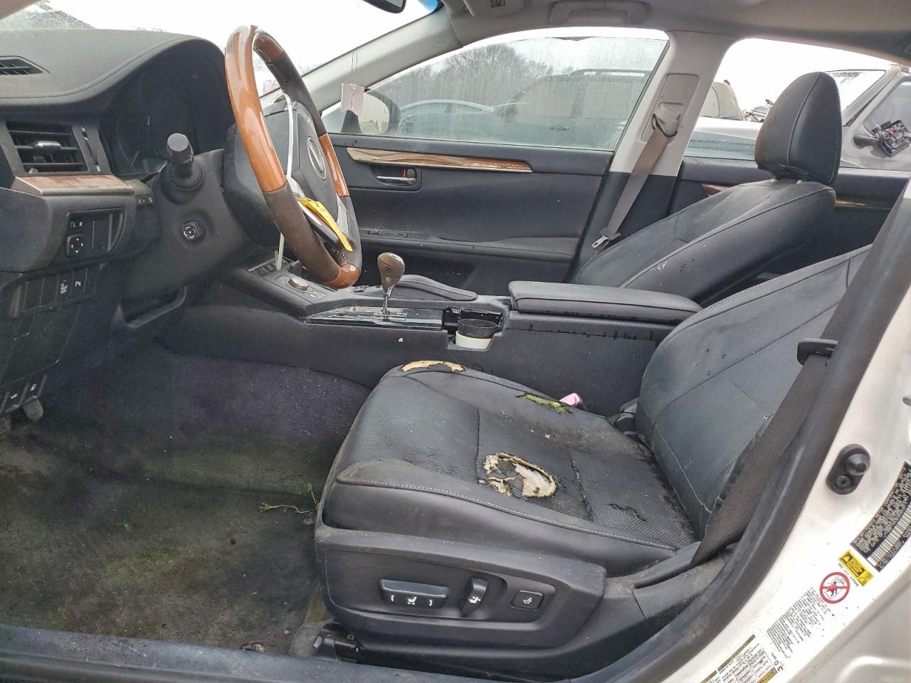 2013 LEXUS ES 300H photo 7