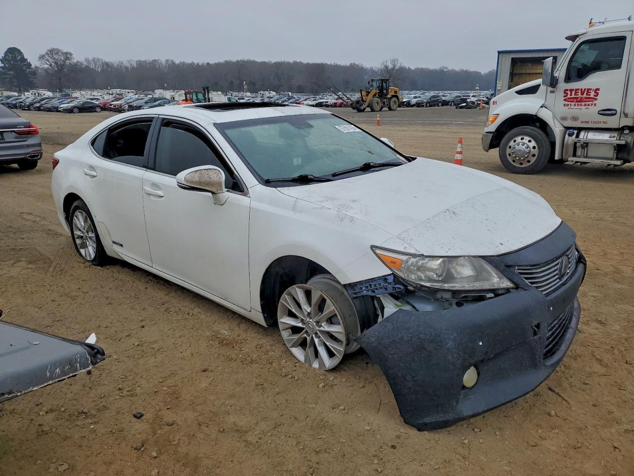 2013 LEXUS ES 300H photo 4