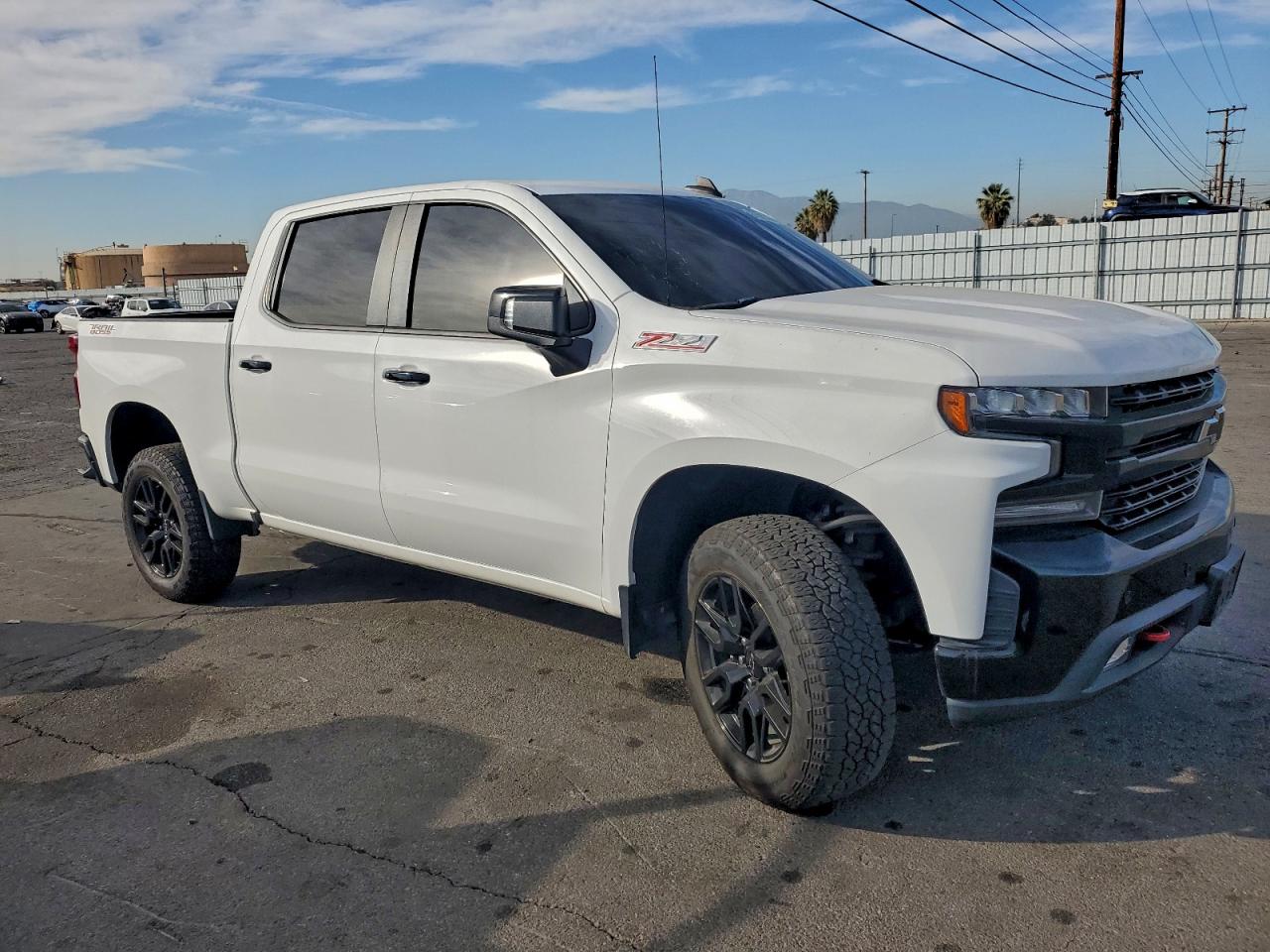 2019 CHEVROLET SILVERADO K1500 LT TRAIL BOSS photo 4