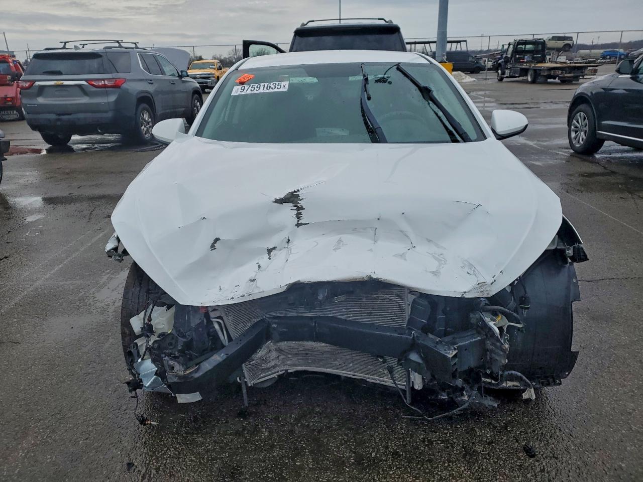 2019 HYUNDAI ELANTRA SE photo 5