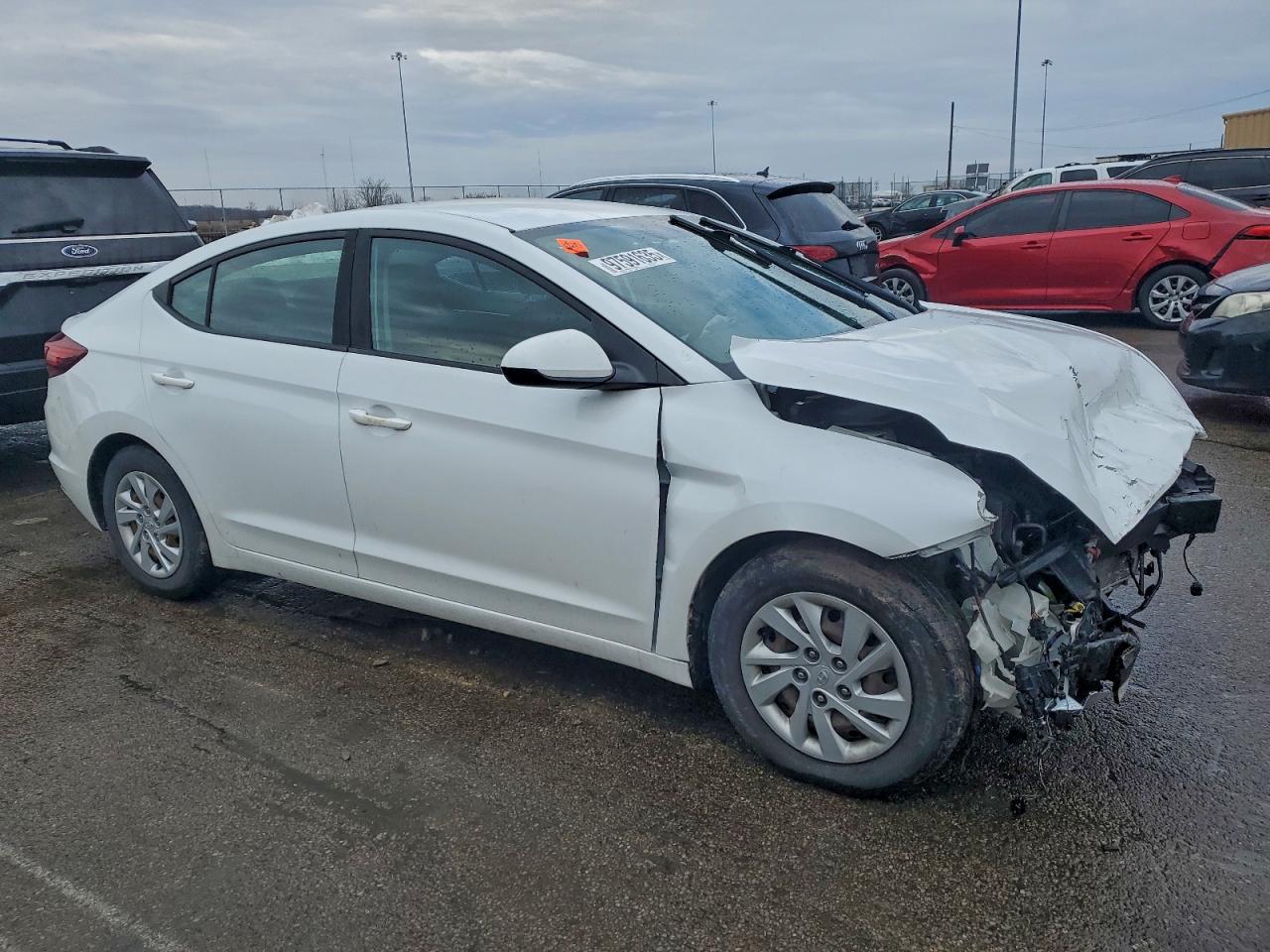 2019 HYUNDAI ELANTRA SE photo 4