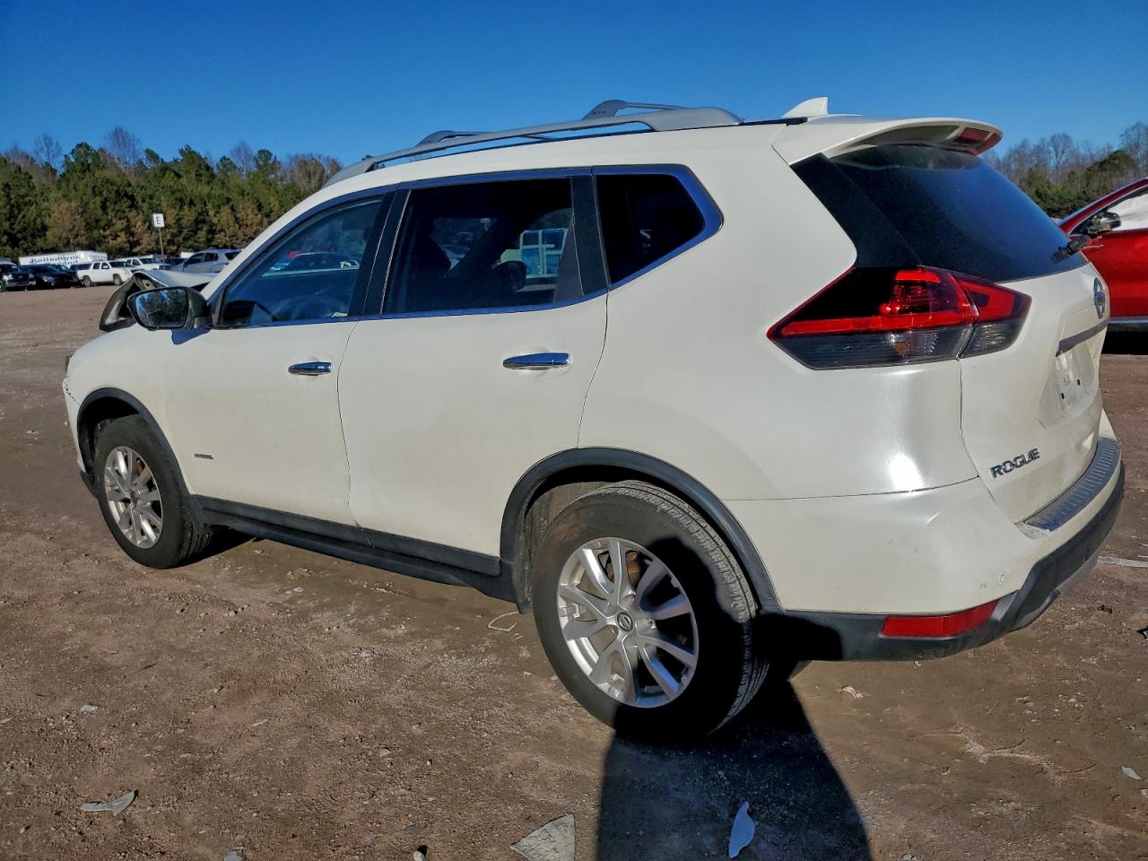 2019 NISSAN ROGUE SV HYBRID photo 2