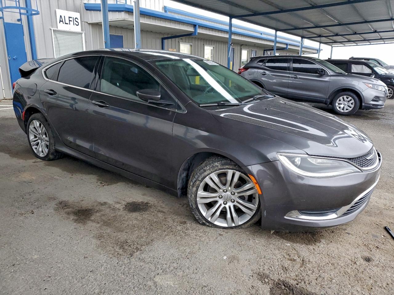 2015 CHRYSLER 200 LIMITED photo 4