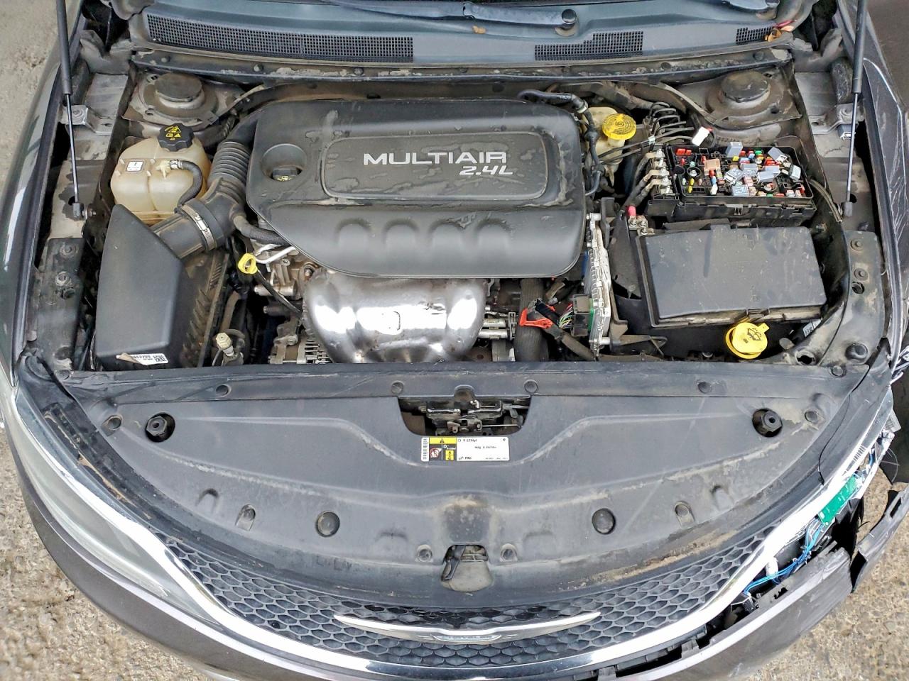 2015 CHRYSLER 200 LIMITED photo 11