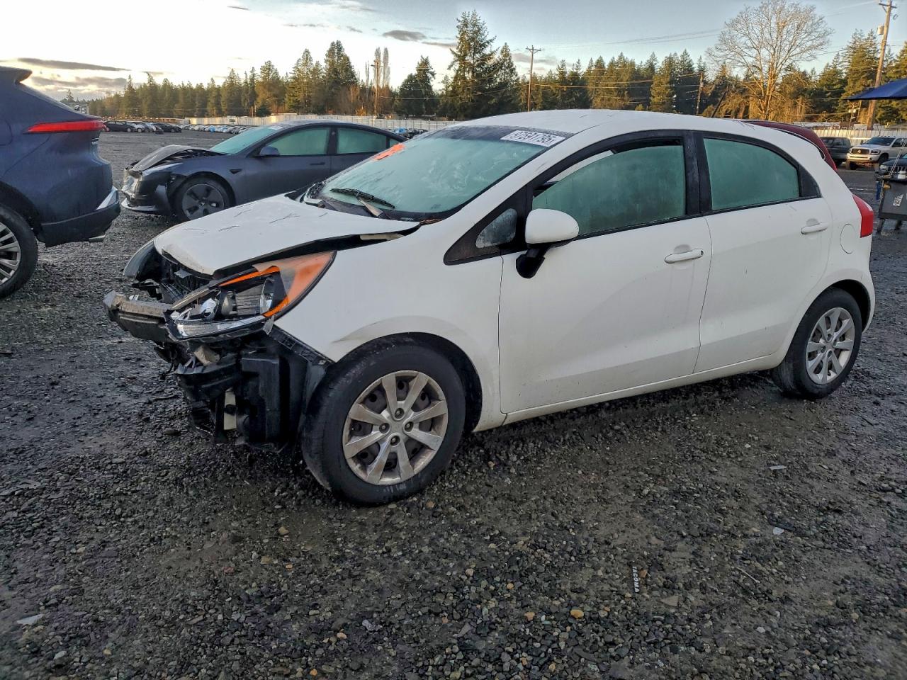 2013 KIA RIO