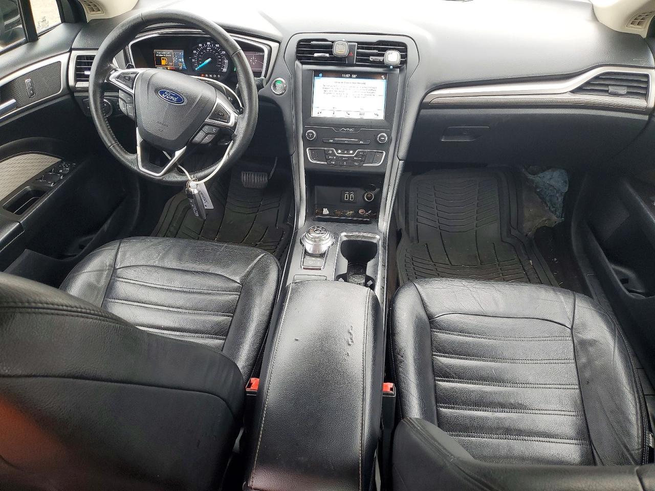 2019 FORD FUSION SE photo 8