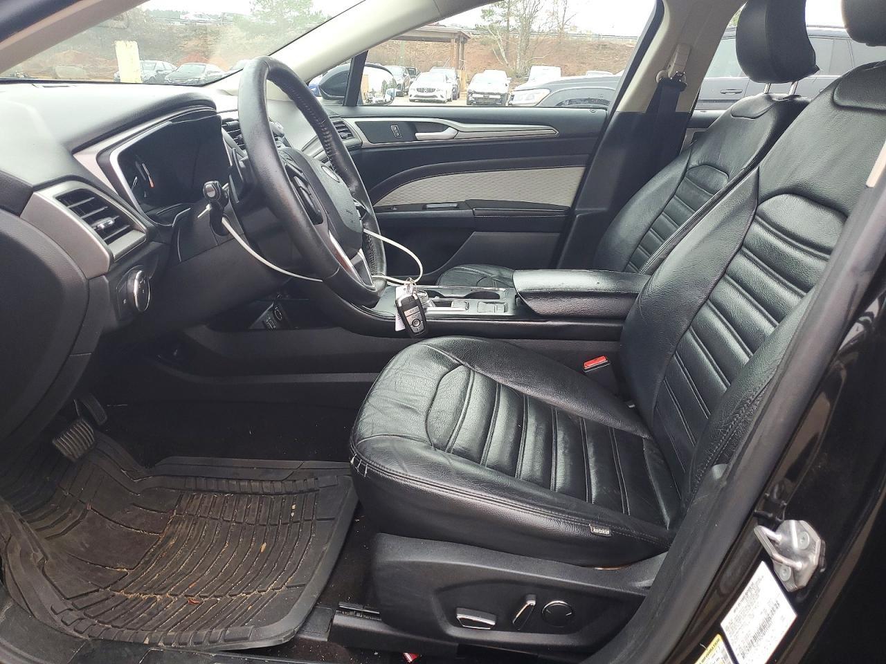 2019 FORD FUSION SE photo 7