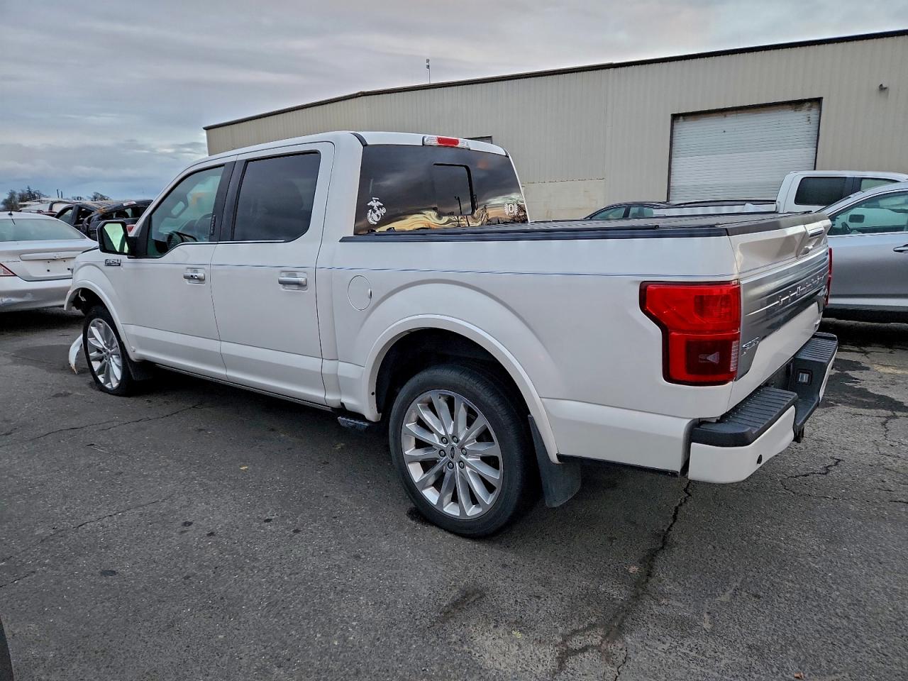 2018 FORD F150 SUPERCREW photo 2