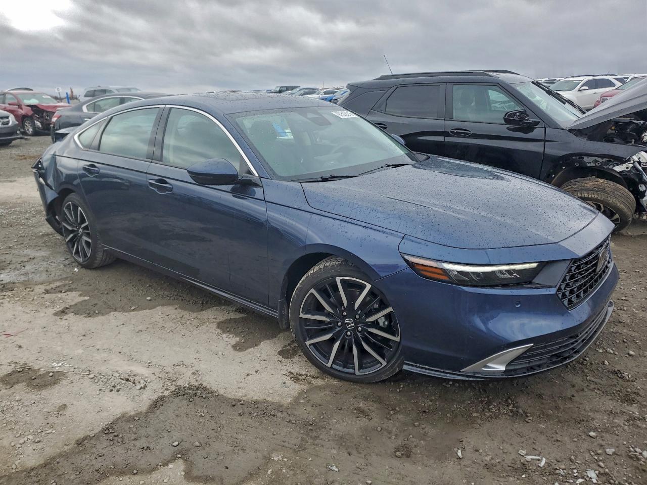 2024 HONDA ACCORD TOURING HYBRID photo 4