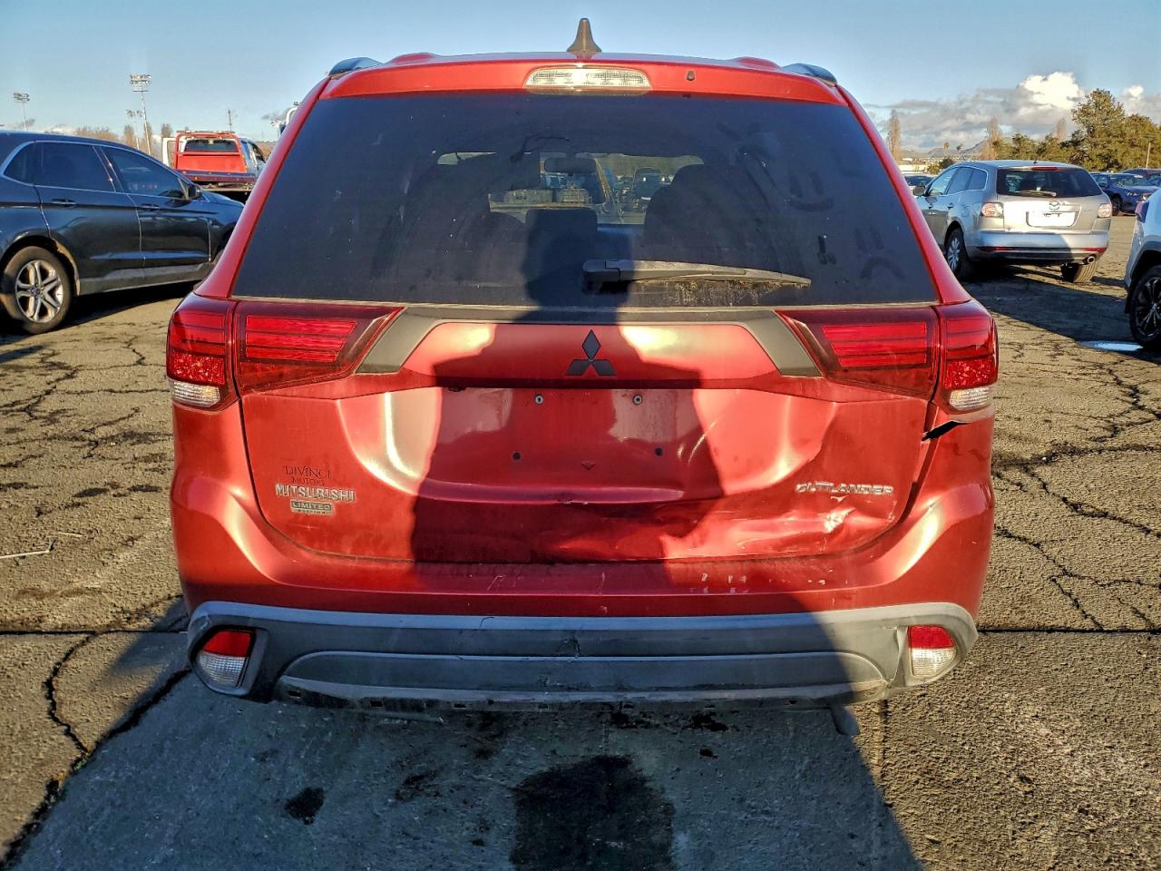 2018 MITSUBISHI OUTLANDER SE photo 6