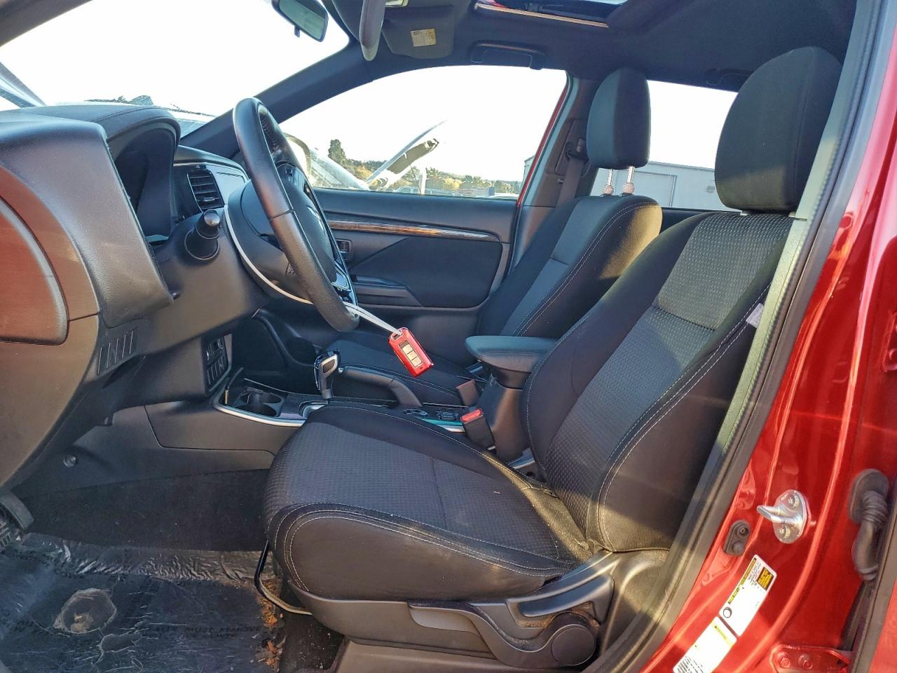 2018 MITSUBISHI OUTLANDER SE photo 7