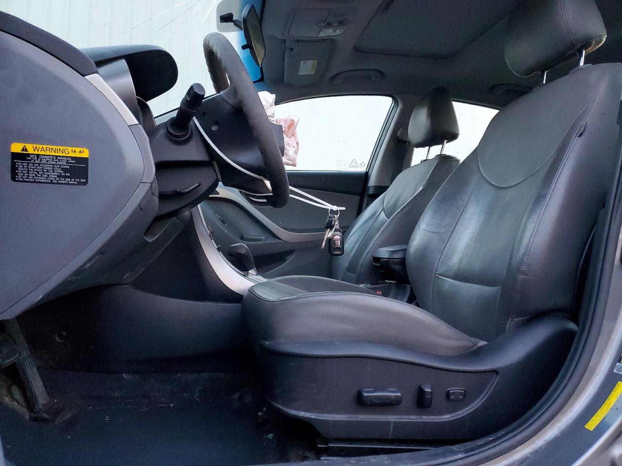 2013 HYUNDAI ELANTRA GLS photo 7