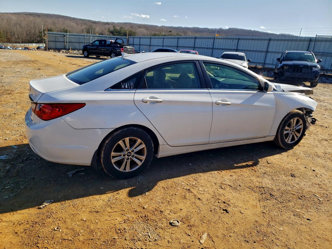 2012 HYUNDAI SONATA GLS photo 3