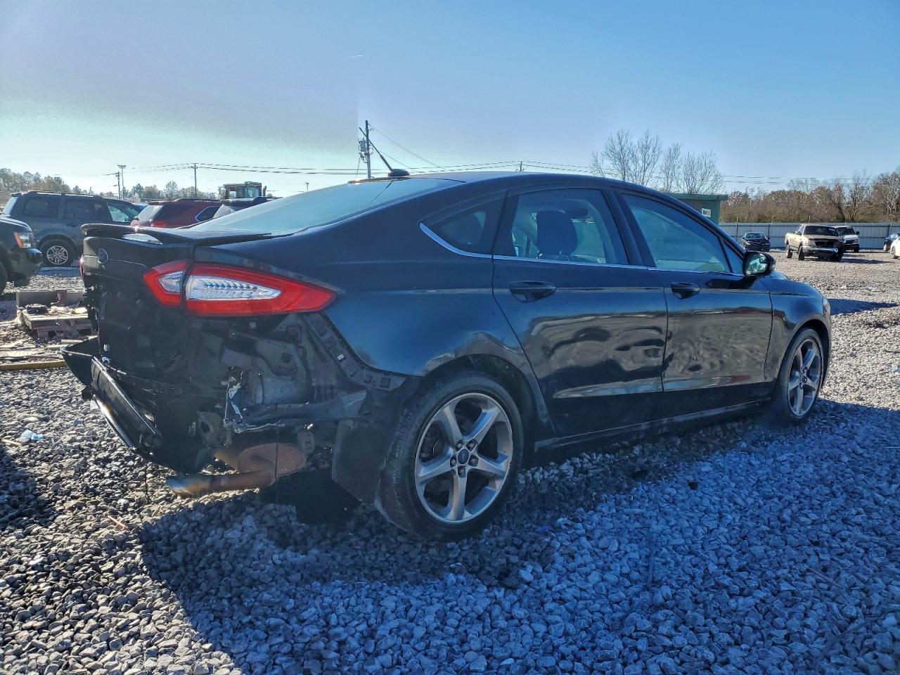 2014 FORD FUSION SE photo 3