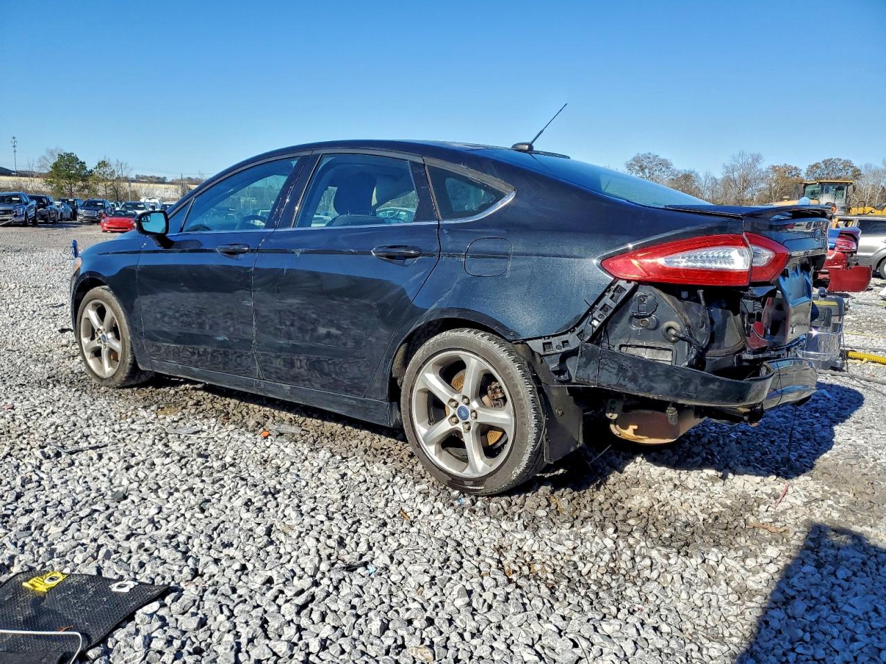 2014 FORD FUSION SE photo 2