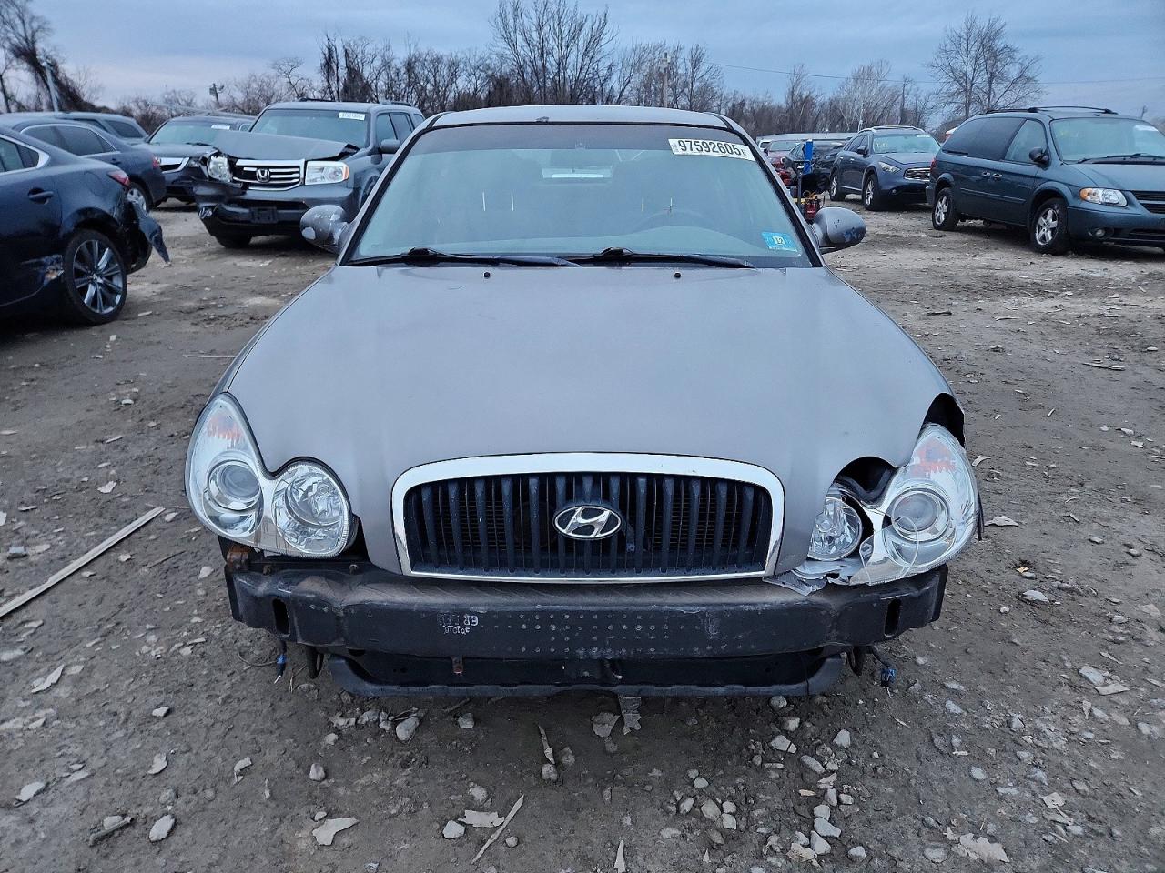 2004 HYUNDAI SONATA GLS photo 5