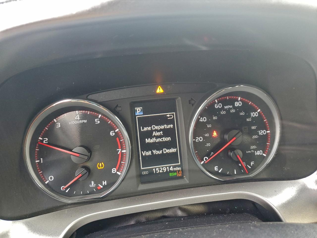 2018 TOYOTA RAV4 SE photo 9