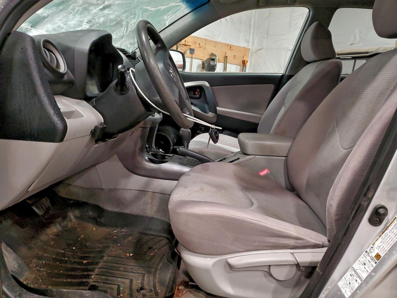 2006 TOYOTA RAV4 photo 7