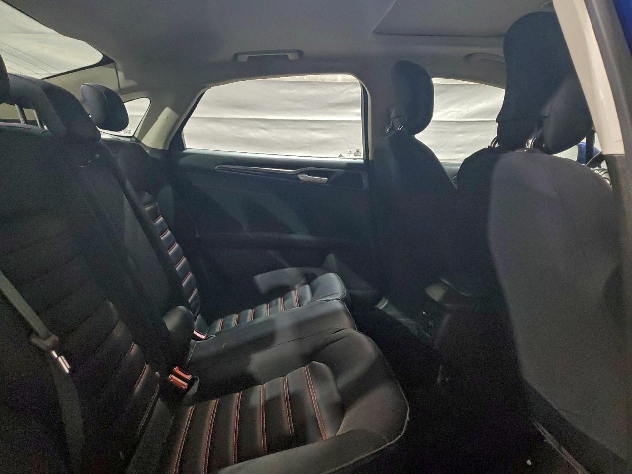 2014 FORD FUSION SE photo 10