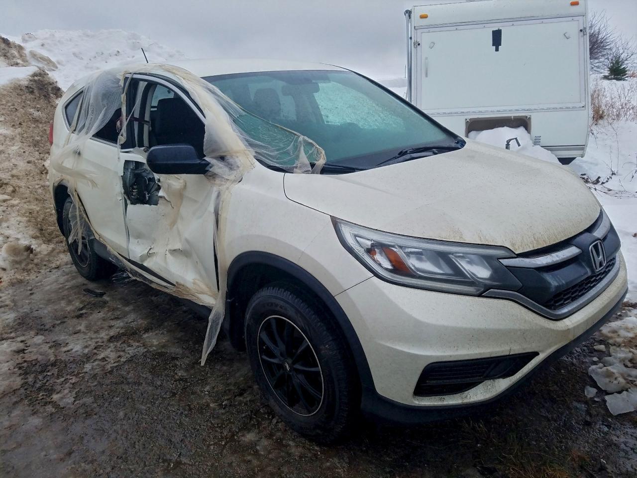 2016 HONDA CR-V LX photo 4