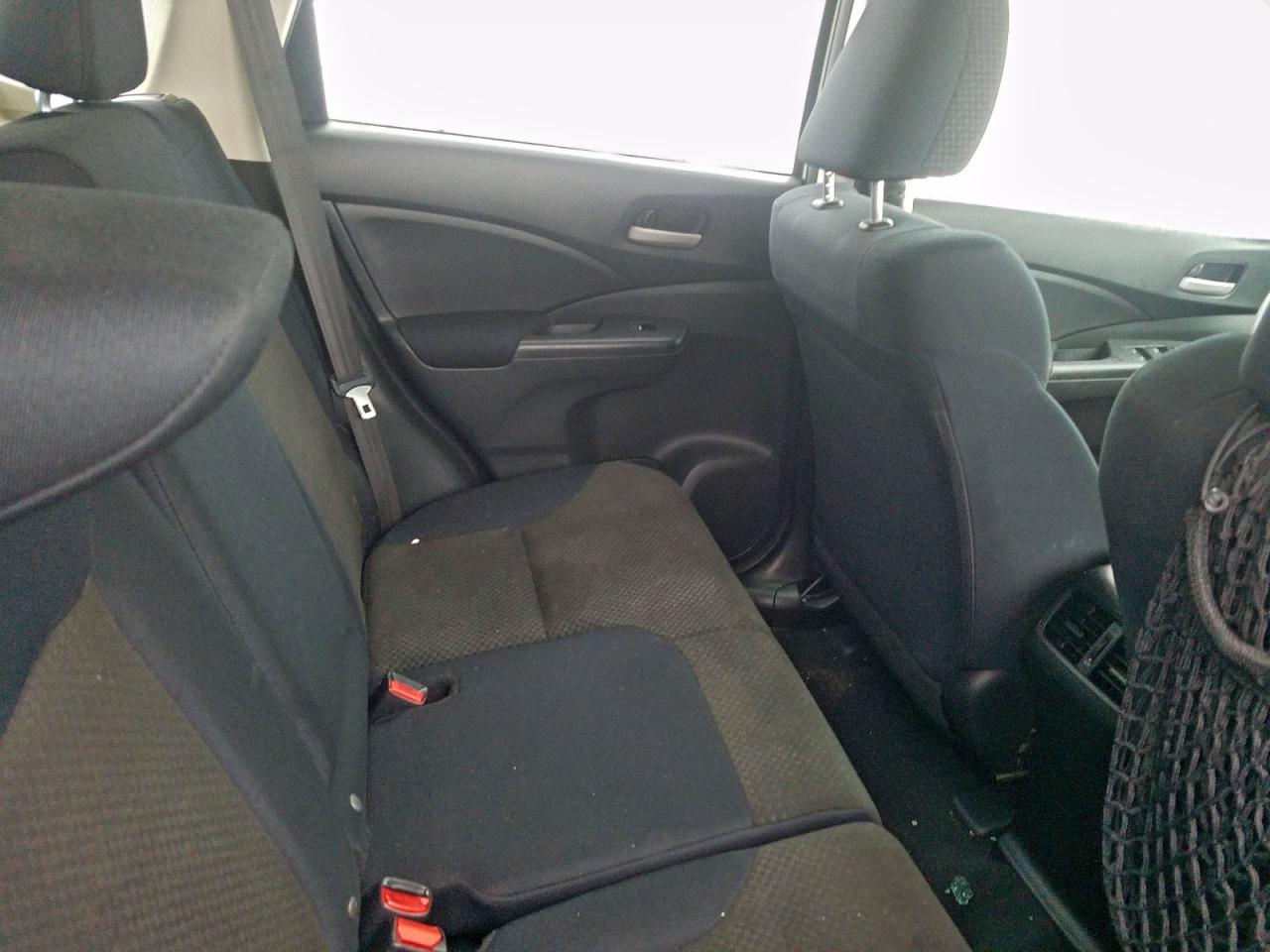 2016 HONDA CR-V LX photo 11