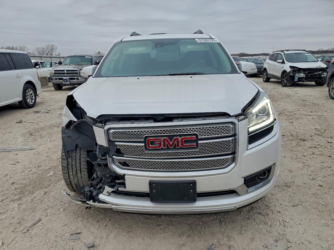 2016 GMC ACADIA DENALI photo 5