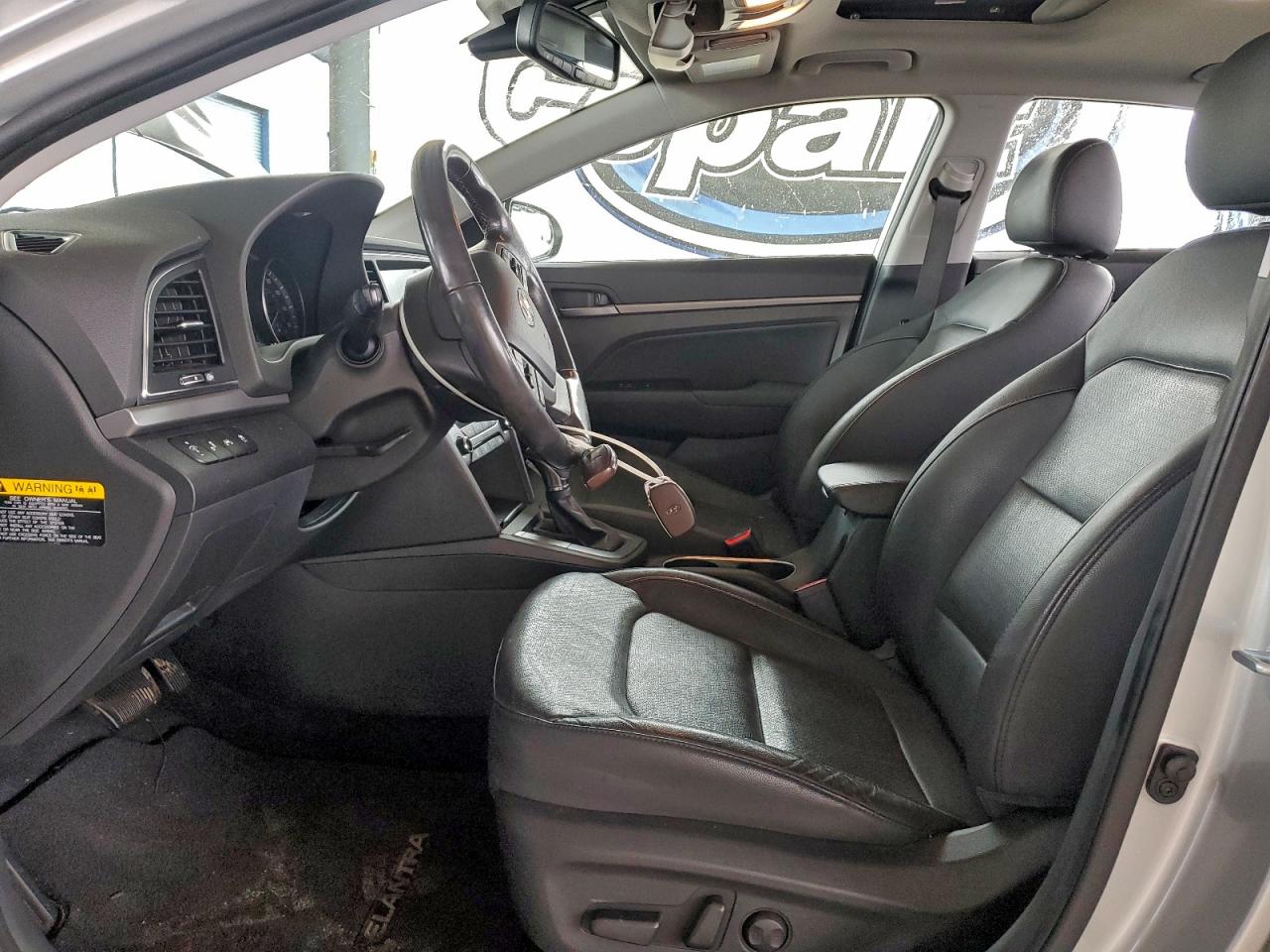2017 HYUNDAI ELANTRA SE photo 7