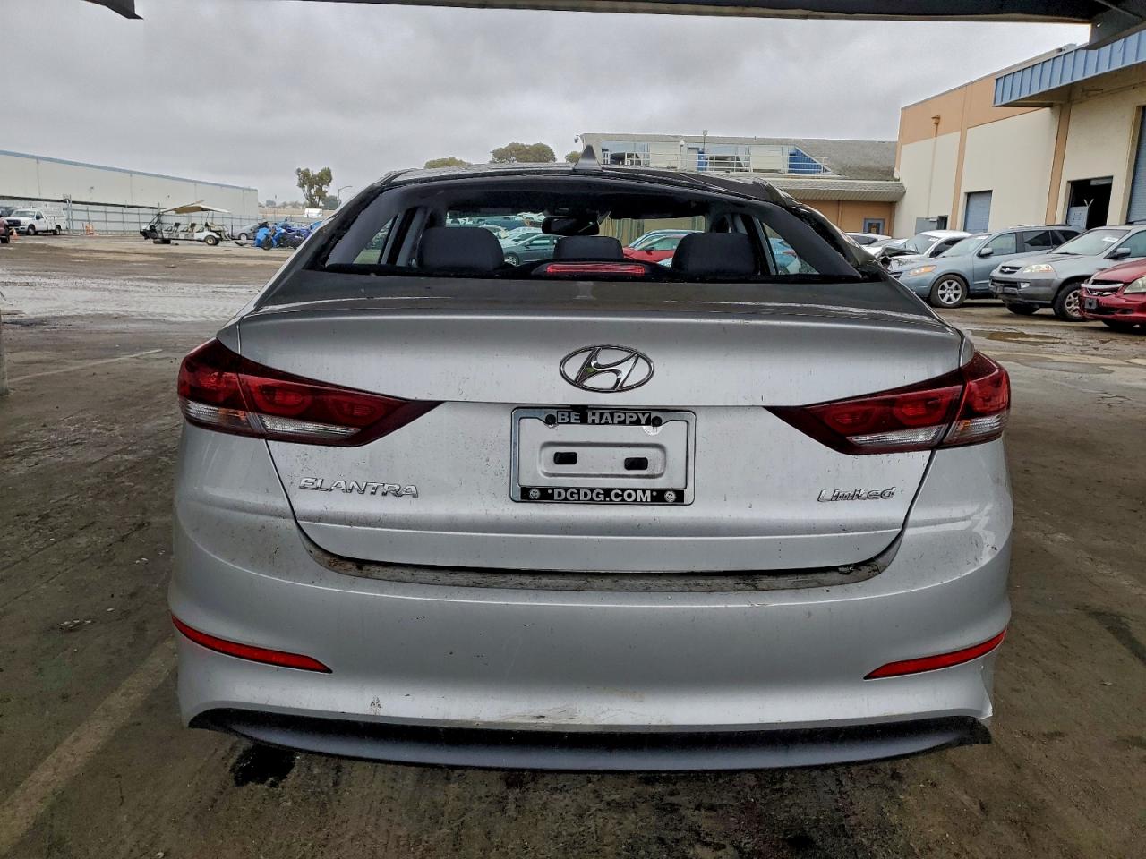 2017 HYUNDAI ELANTRA SE photo 6