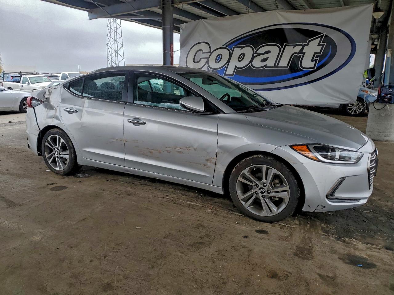 2017 HYUNDAI ELANTRA SE photo 4