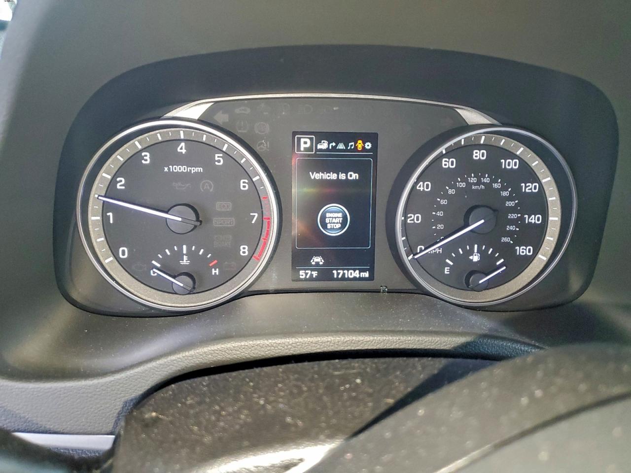 2017 HYUNDAI ELANTRA SE photo 9