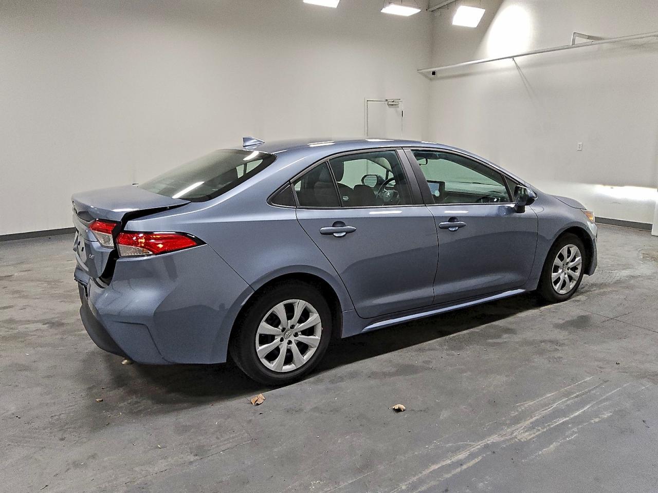 2024 TOYOTA COROLLA LE photo 5
