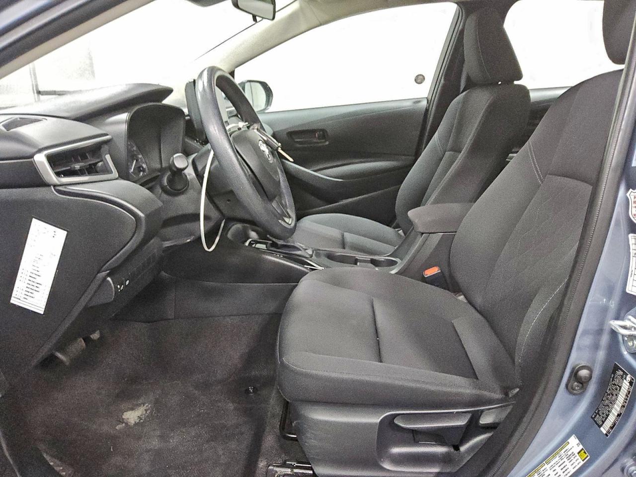 2024 TOYOTA COROLLA LE photo 13