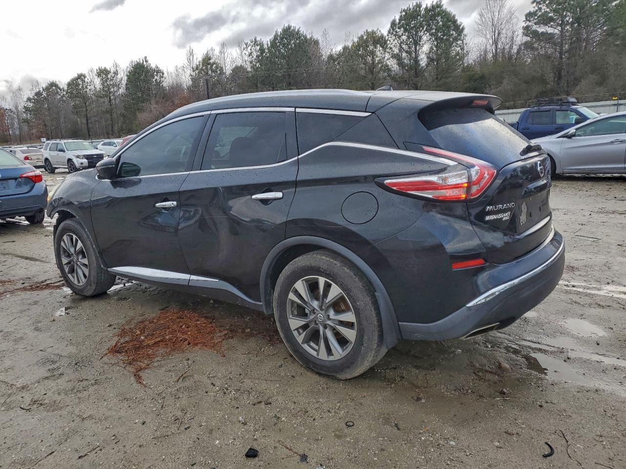 2015 NISSAN MURANO S photo 2