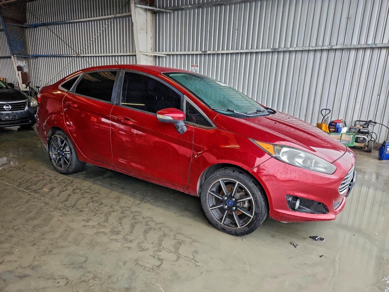 2015 FORD FIESTA SE photo 7