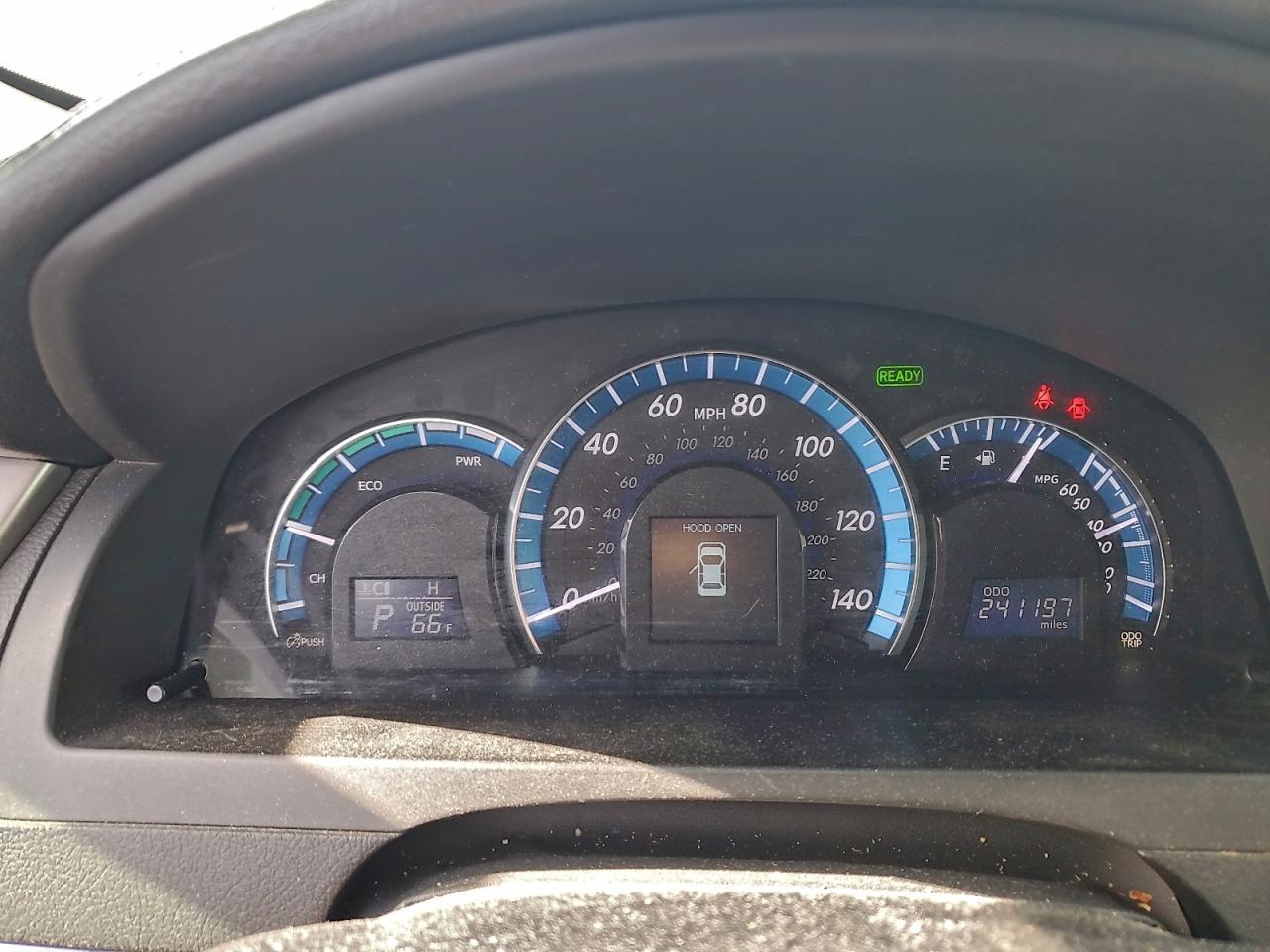 2012 TOYOTA CAMRY HYBRID photo 9