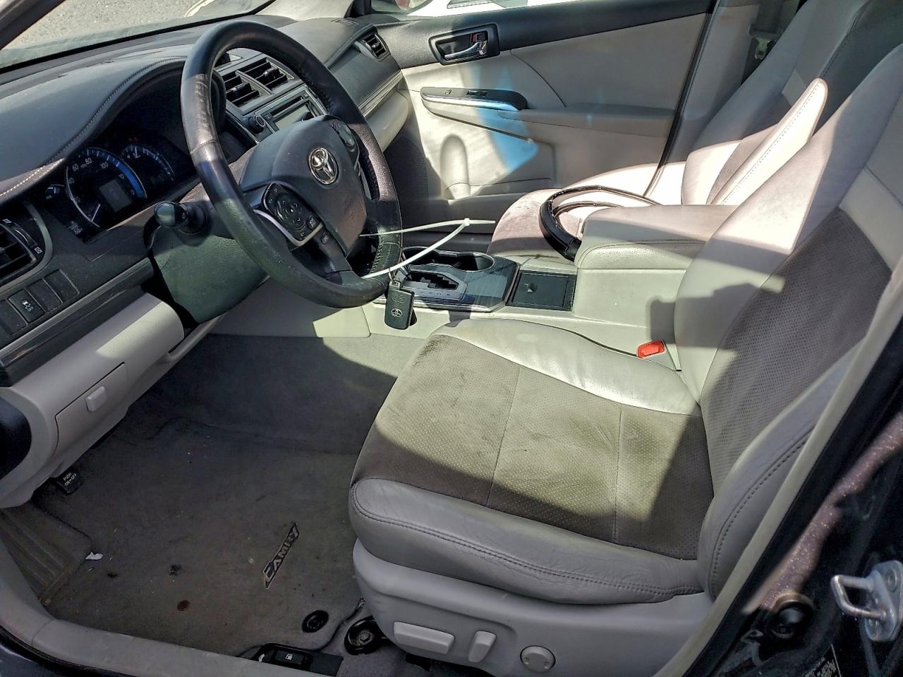 2012 TOYOTA CAMRY HYBRID photo 7