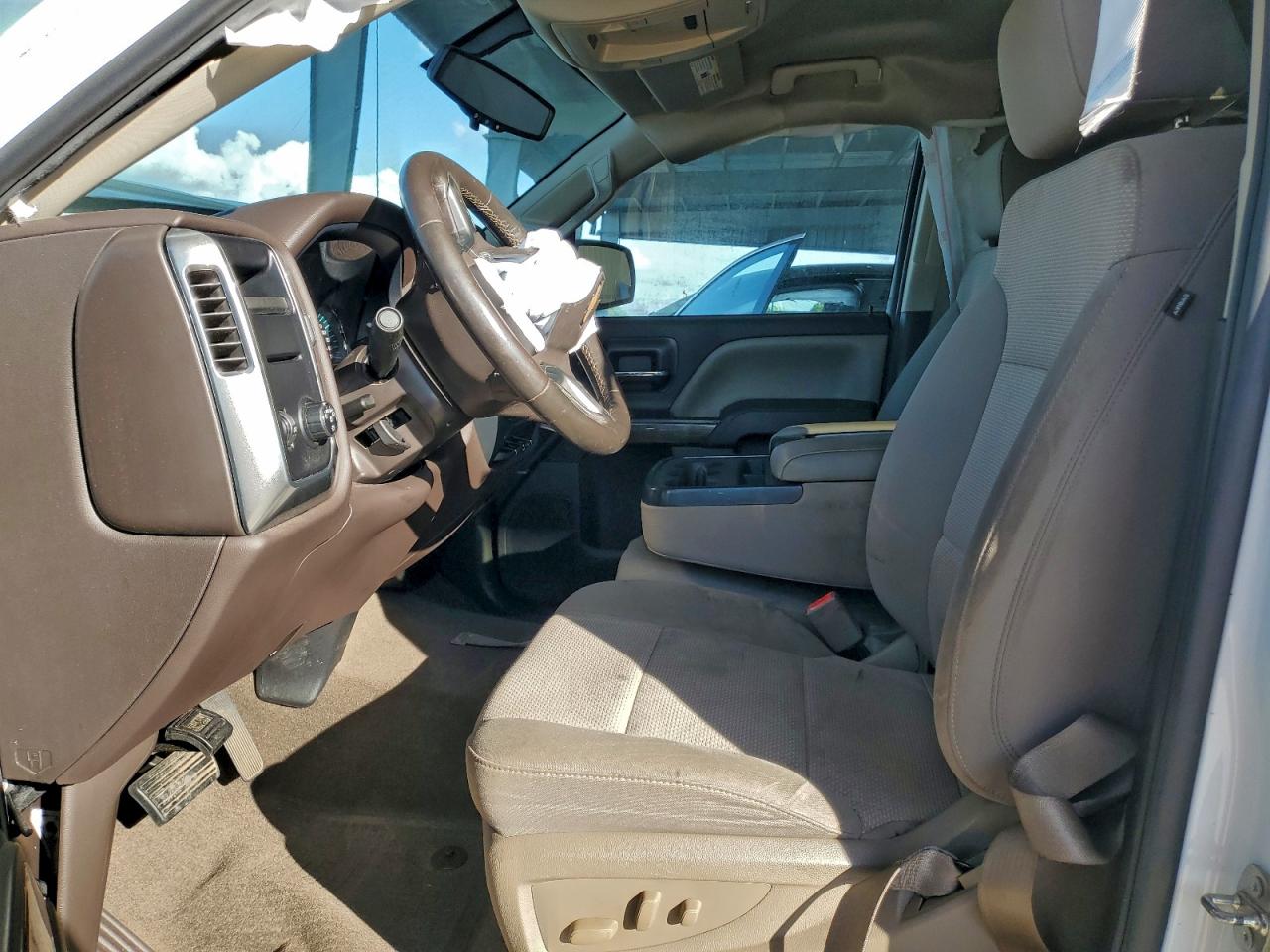 2016 CHEVROLET SILVERADO C1500 LT photo 7