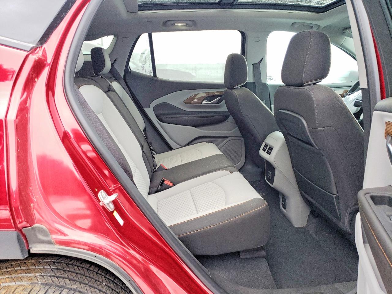 2019 GMC TERRAIN SLE photo 11