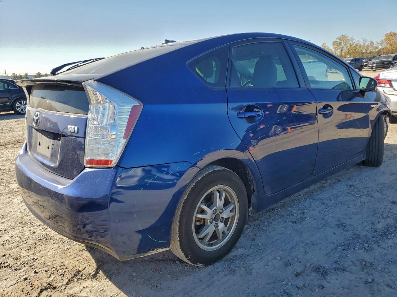 2011 TOYOTA PRIUS photo 3
