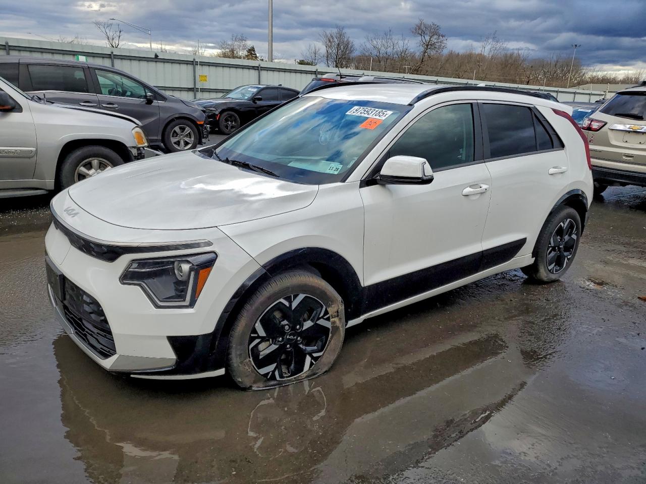 2024 KIA NIRO