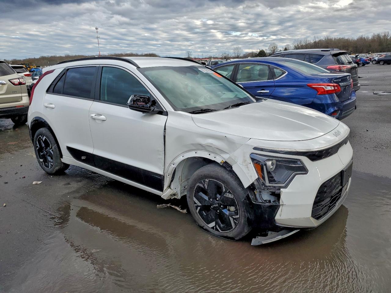 2024 KIA NIRO WIND photo 4