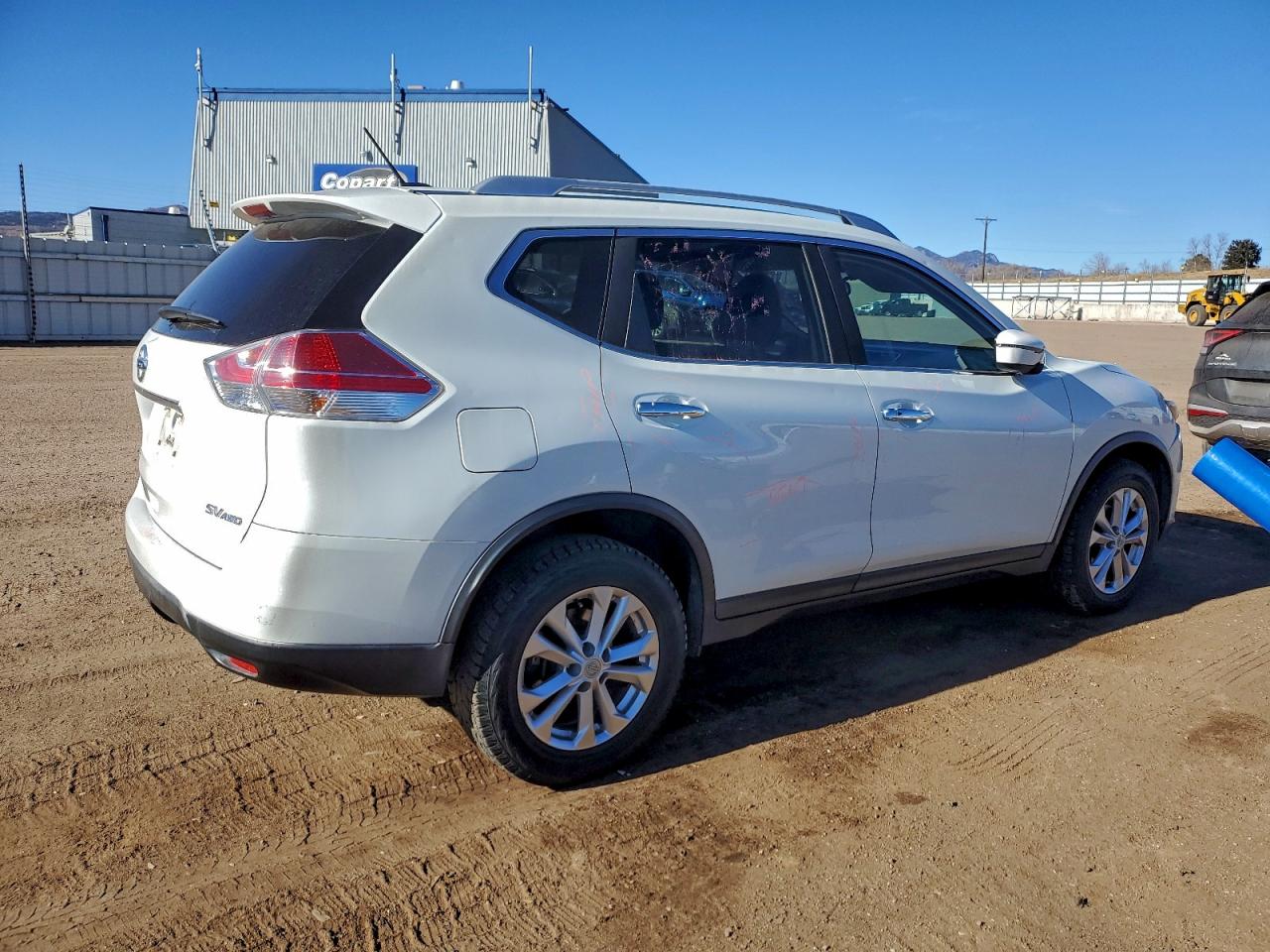 2016 NISSAN ROGUE S photo 3