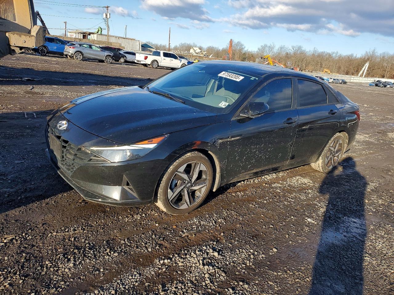 2023 HYUNDAI ELANTRA